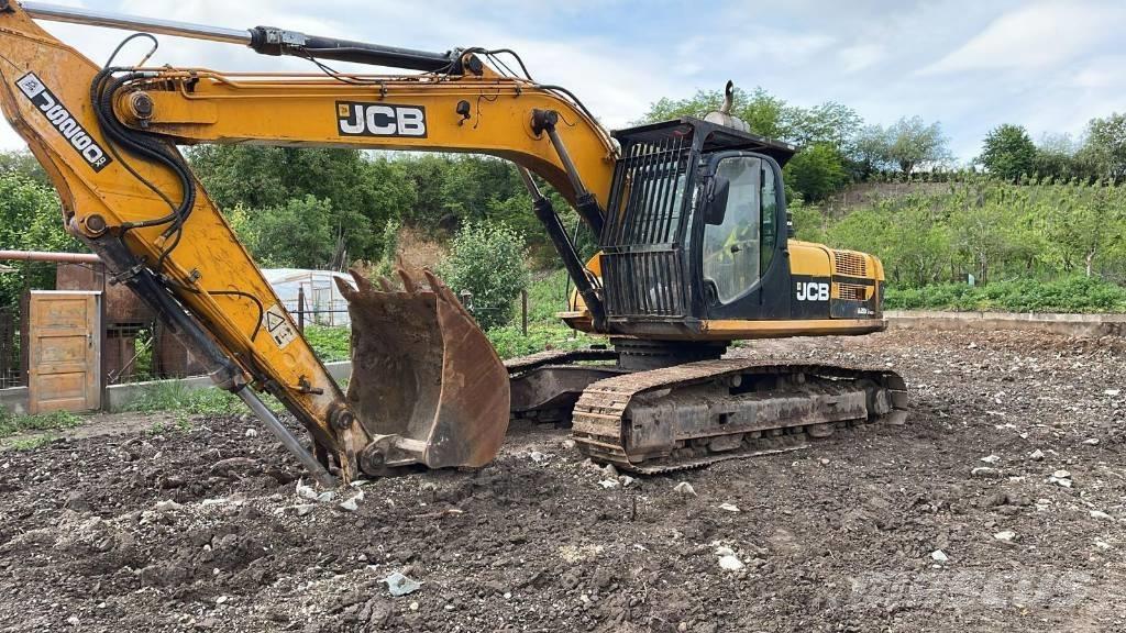 JCB JS 260 XD Nooled ja varred