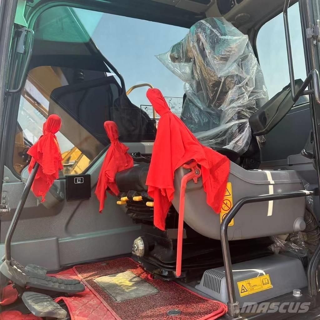 Volvo EC 210 Roomikekskavaatorid