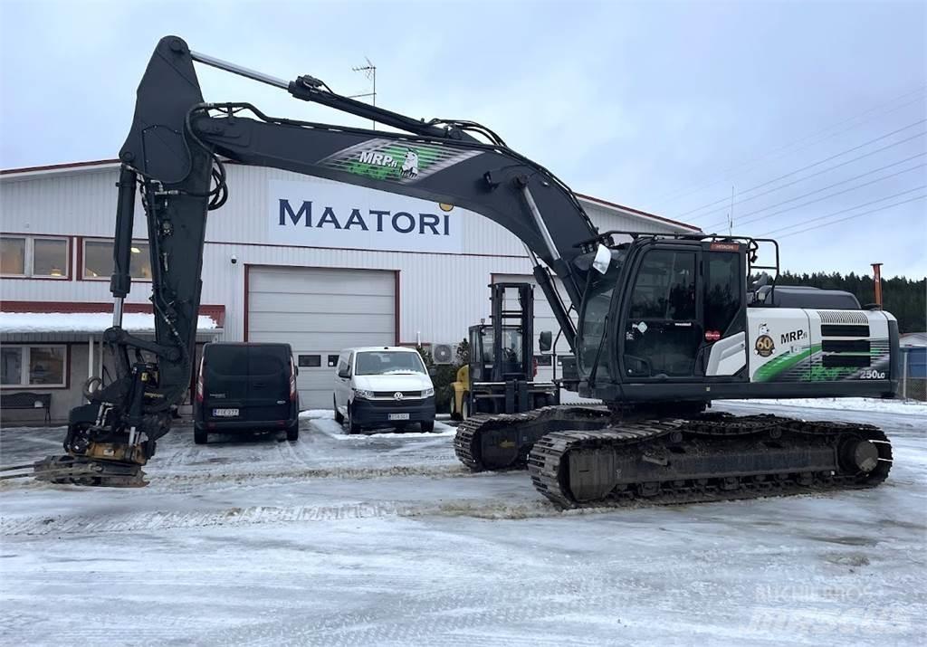Hitachi ZX250LC-7 Roomikekskavaatorid