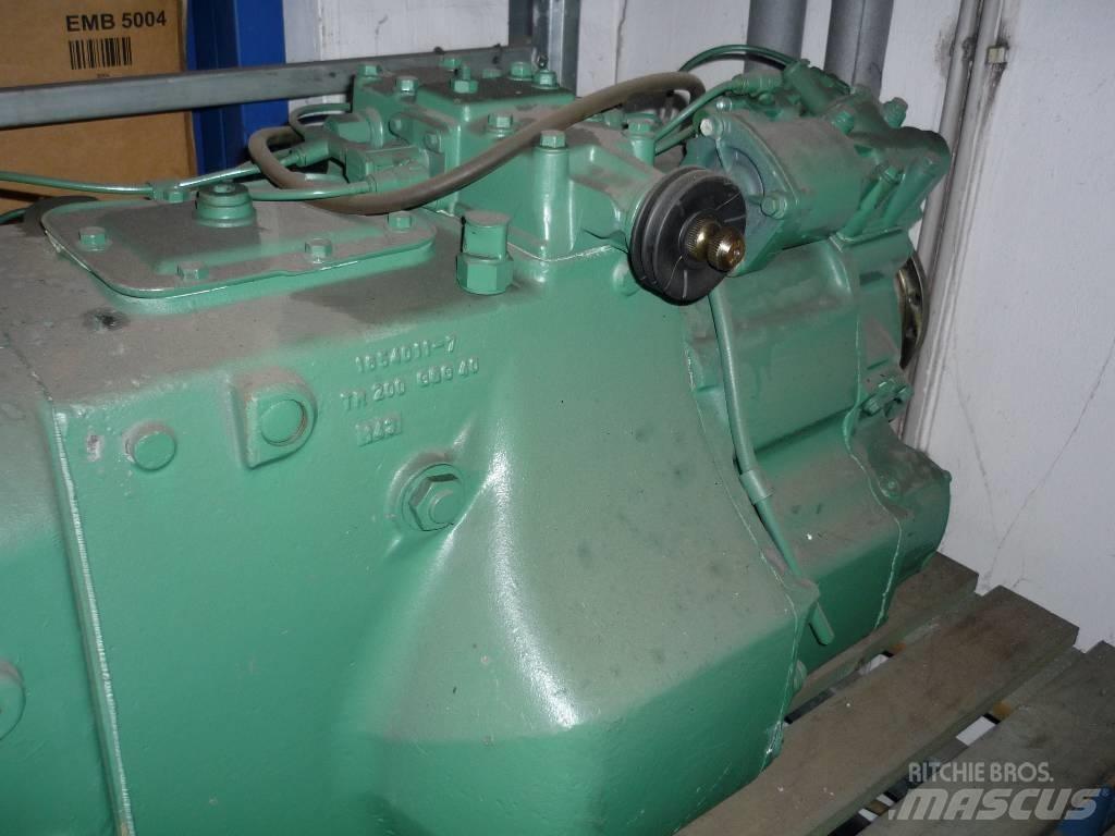 Volvo SR 2000 / 2400 Käigukastid