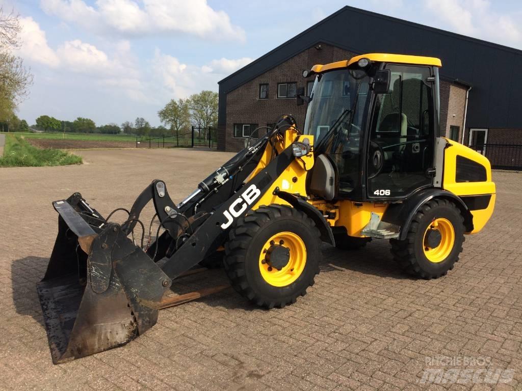 JCB 406 Rataslaadurid
