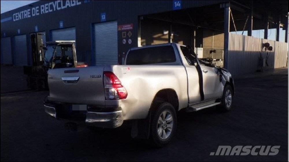 Toyota Hilux 5 Muu