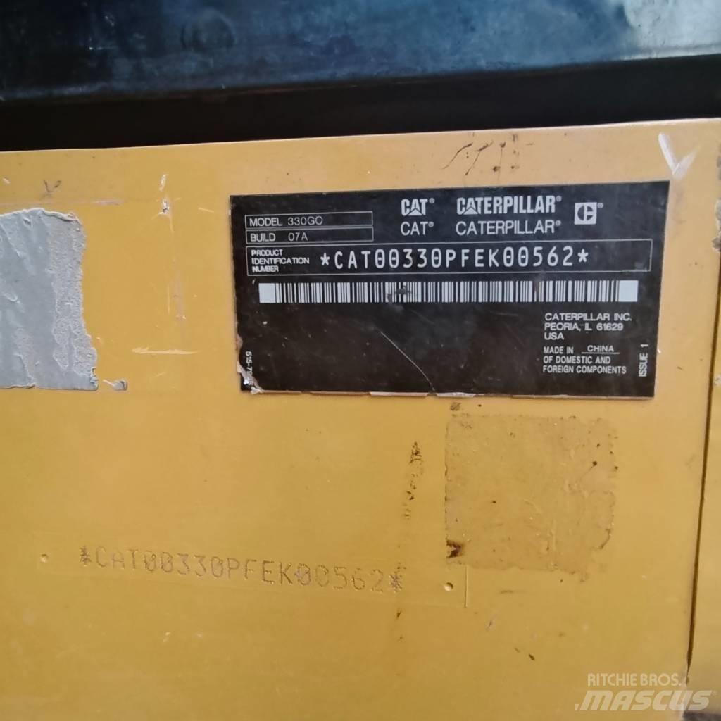 CAT 330GC Roomikekskavaatorid