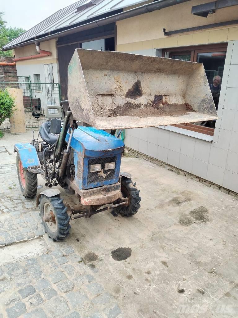  Zemědělský traktor Traktorid