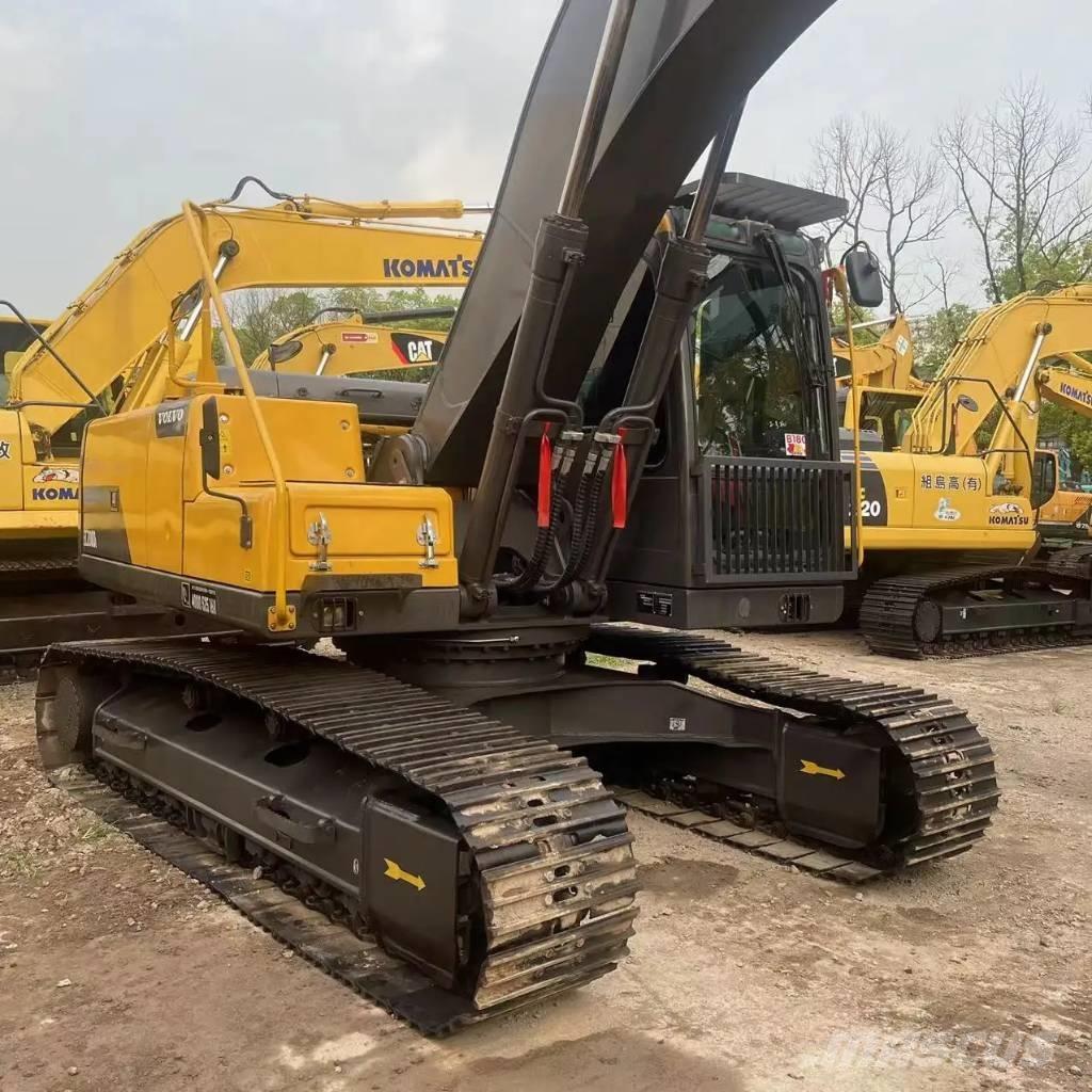 Volvo EC200D Roomikekskavaatorid