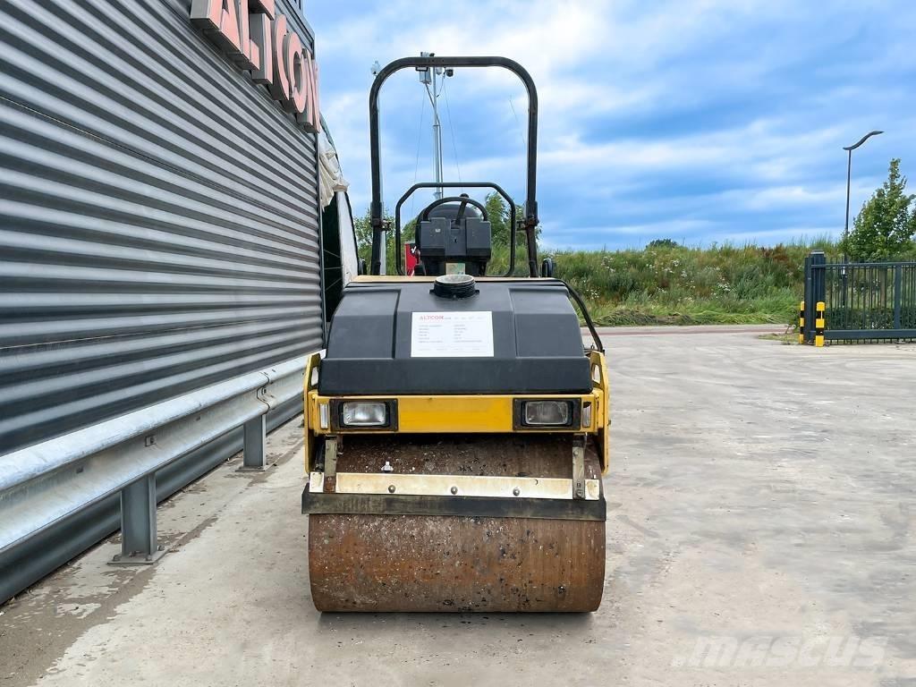 Dynapac CC102 Tandemrullid