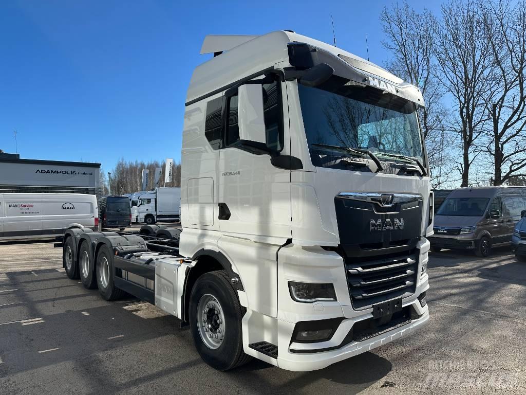 MAN TGX 35.540 8X4-4 Raamautod