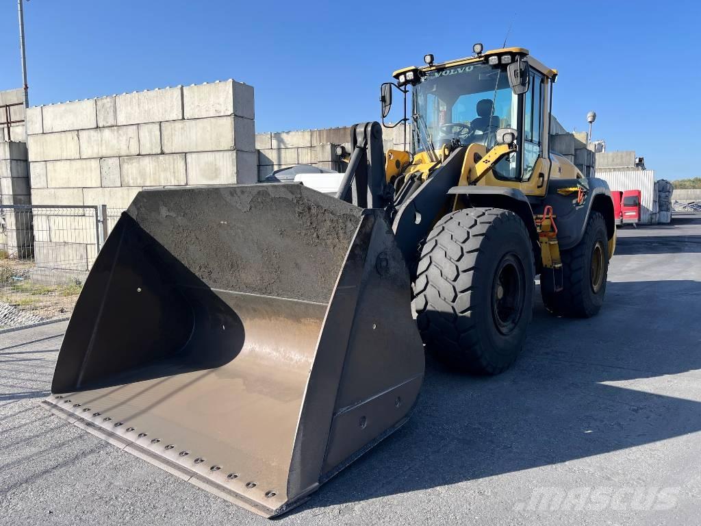 Volvo L 120 H Rataslaadurid