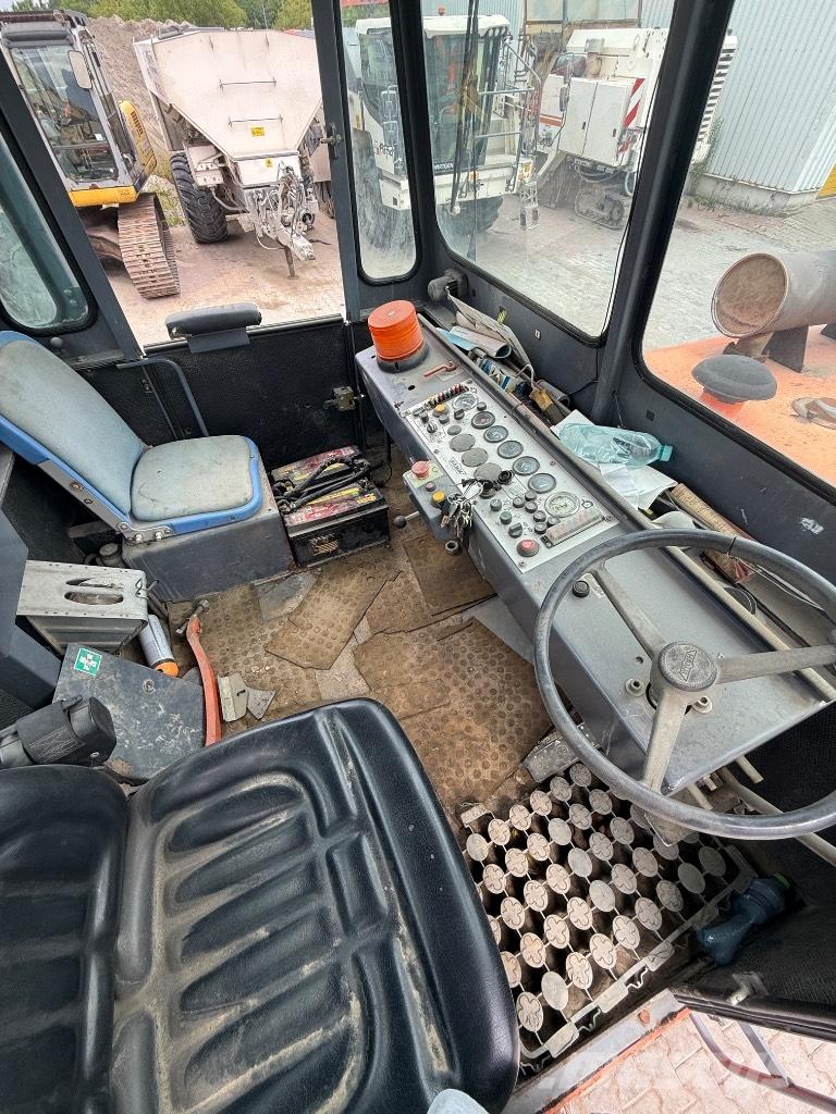 Hamm GRW 15 Pneumorehvidega rullid