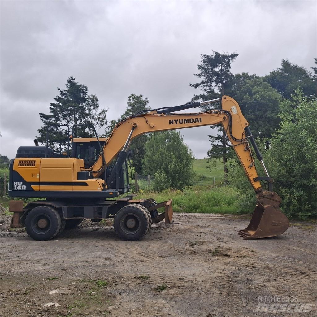 Hyundai HW 140 A Ratasekskavaatorid