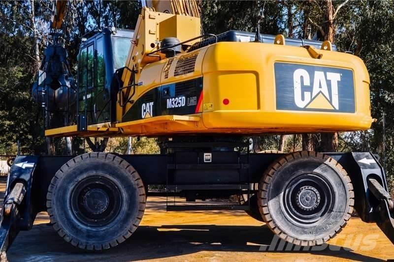 CAT M325 Miniekskavaatorid < 7 t
