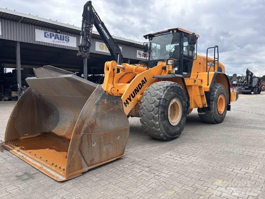 Hyundai HL 975 Rataslaadurid