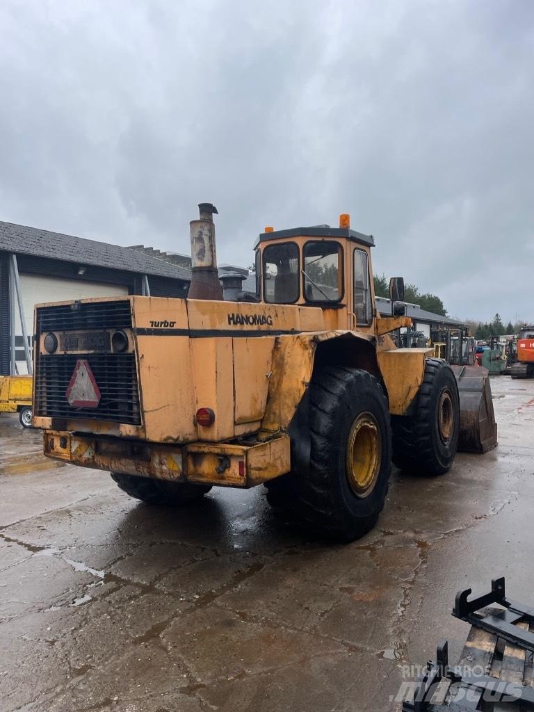 Hanomag 66c Rataslaadurid
