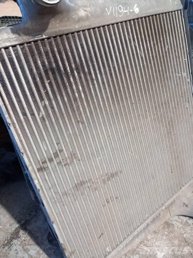 Volvo FH 12  20566842 Radiaatorid