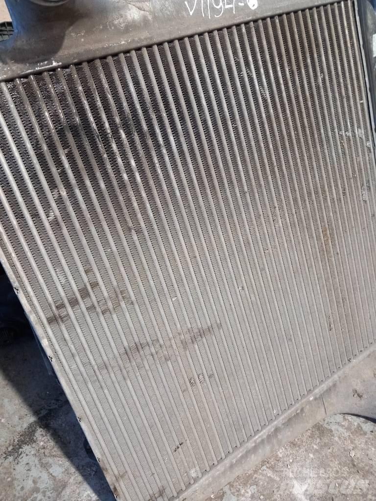 Volvo FH 12  20566842 Radiaatorid