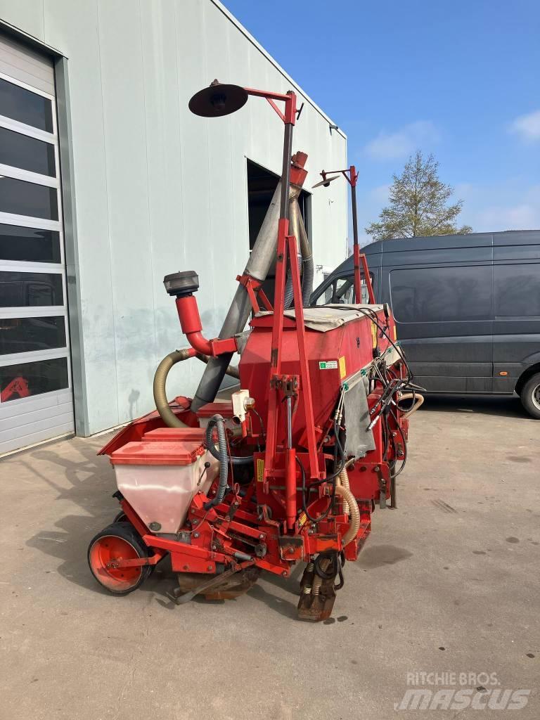 Becker Aeromat T 6 Täppiskülvikud