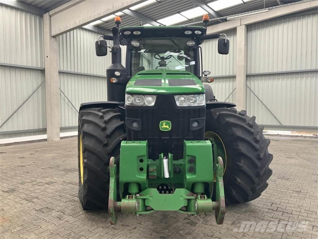 John Deere 8295R Traktorid