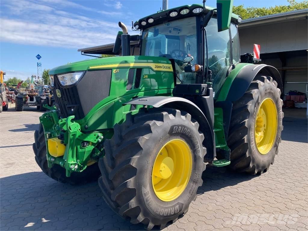John Deere 6R215 Traktorid