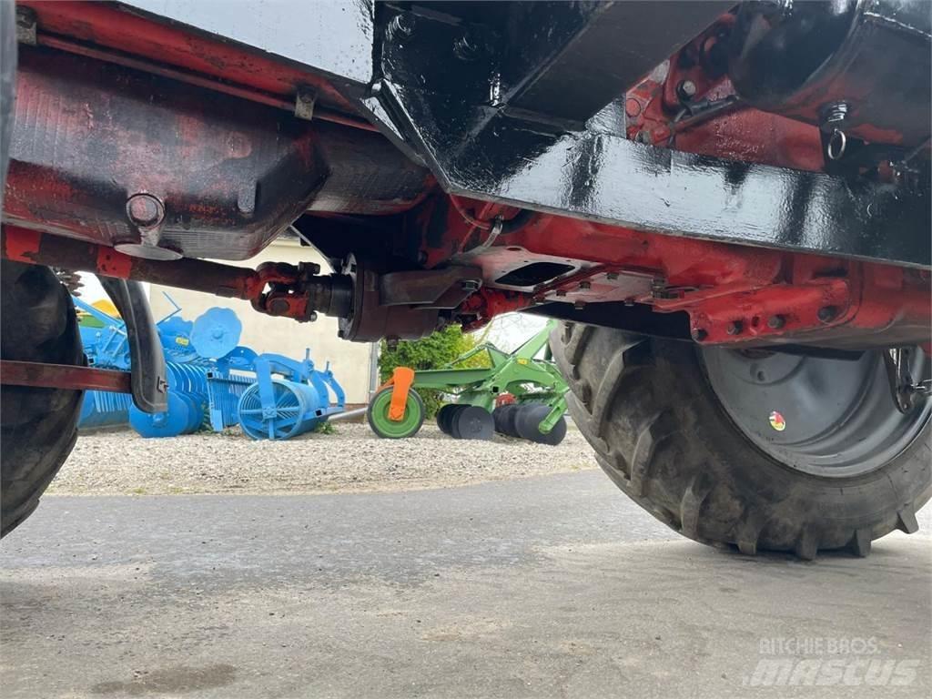 Belarus MTS 82 + FL Traktorid