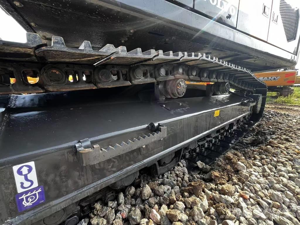 Volvo EC 300 Roomikekskavaatorid