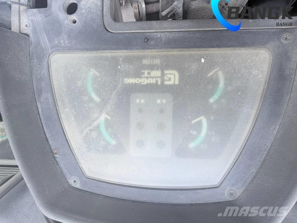 LiuGong 855 H Rataslaadurid