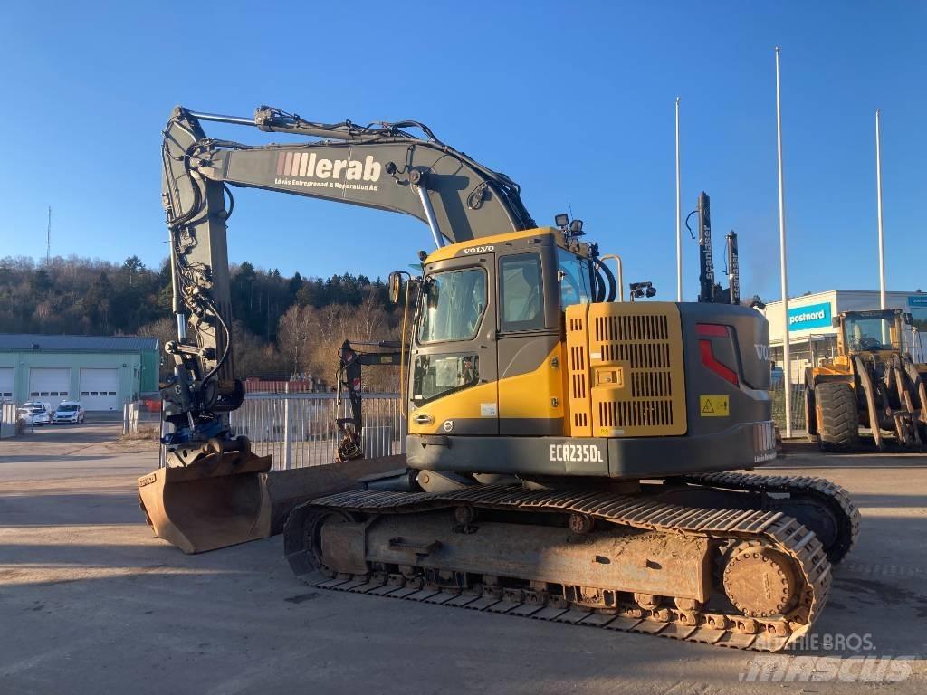 Volvo ECR 235 D Roomikekskavaatorid