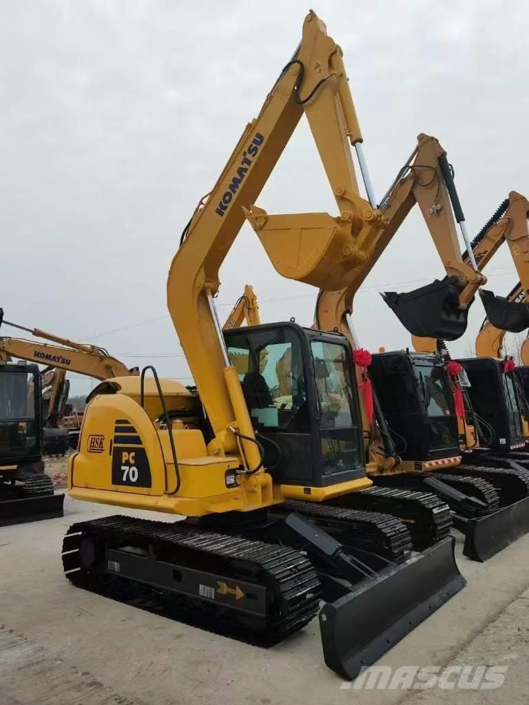 Komatsu 70-8 Roomikekskavaatorid