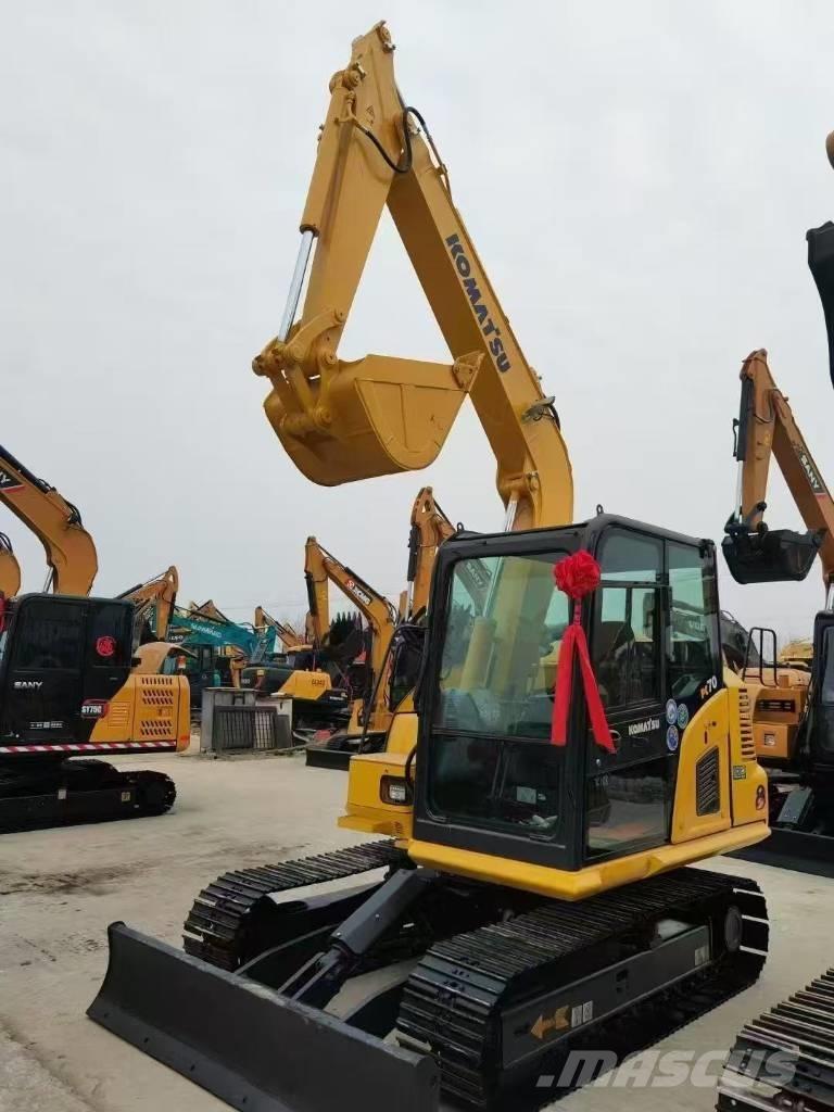 Komatsu 70-8 Roomikekskavaatorid