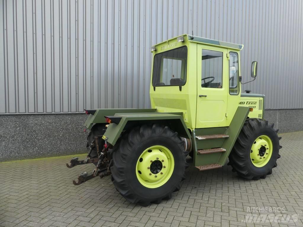 Mercedes-Benz 800 Traktorid