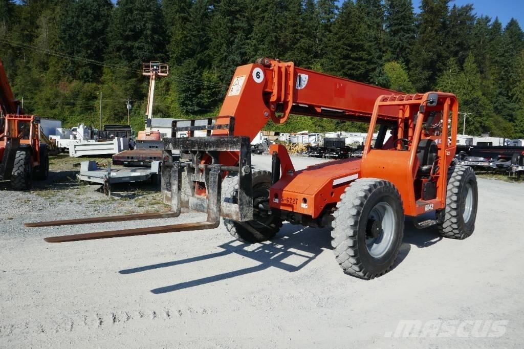 SkyTrak 6042 Teleskooplaadurid
