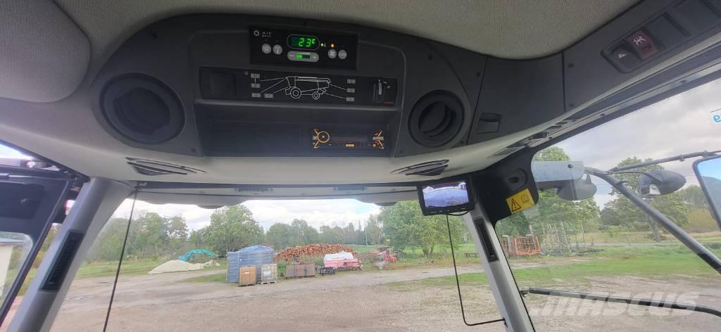 CLAAS Tucano 450 Teraviljakombainid