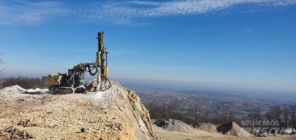 Atlas Copco F7-10 Vertikaalsed puurmasinad