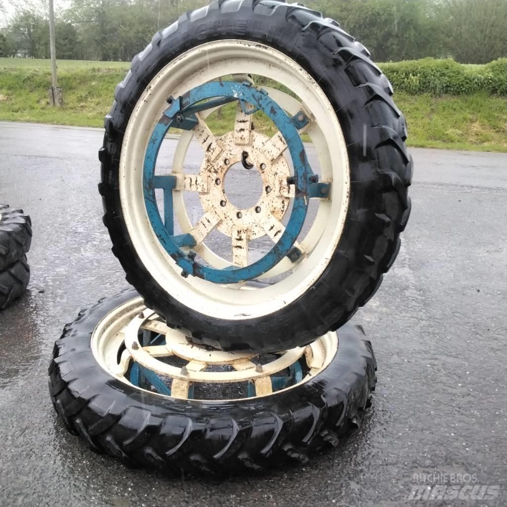 Michelin 230/95R44 Rehvid, rattad ja veljed