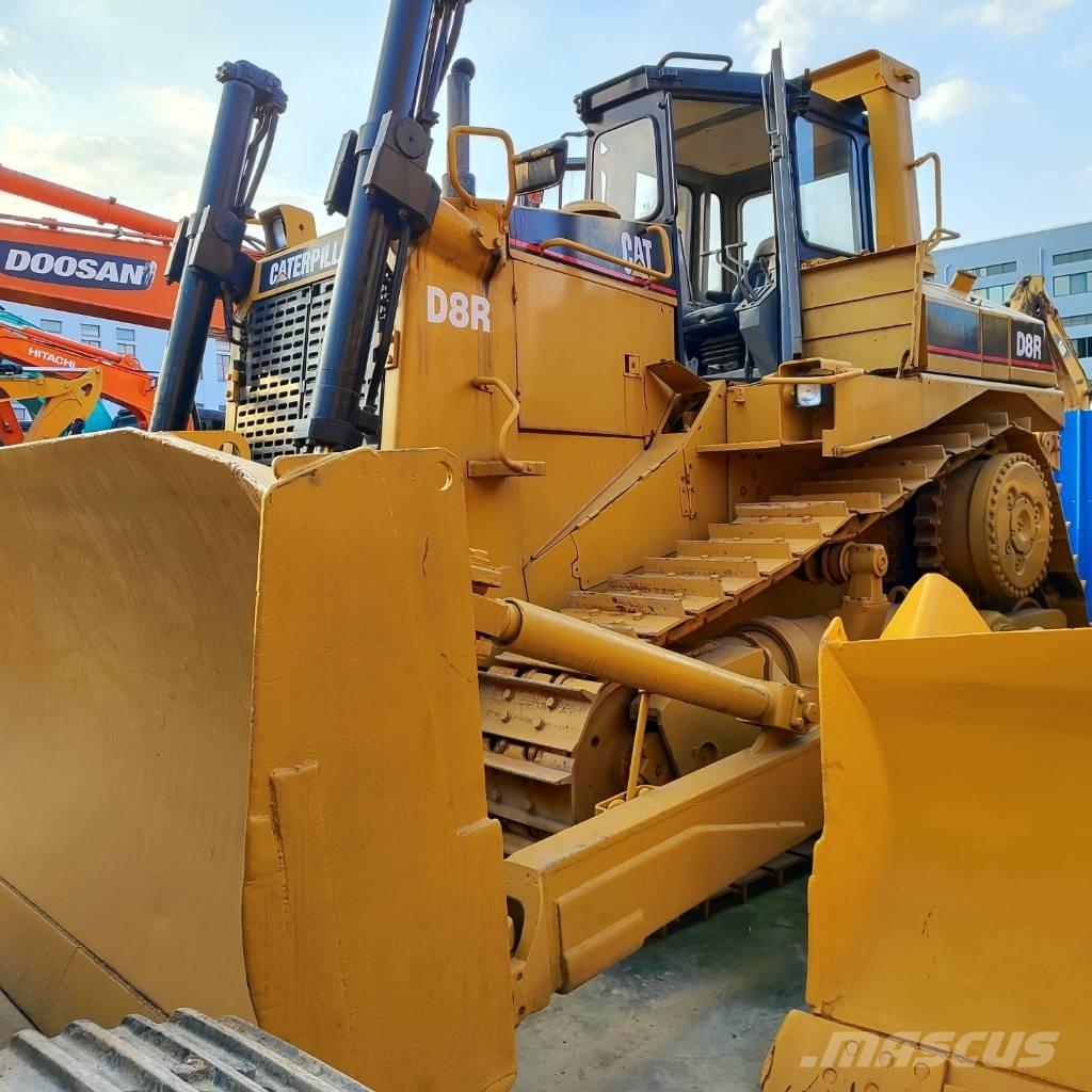 CAT D 8 R Buldooserid
