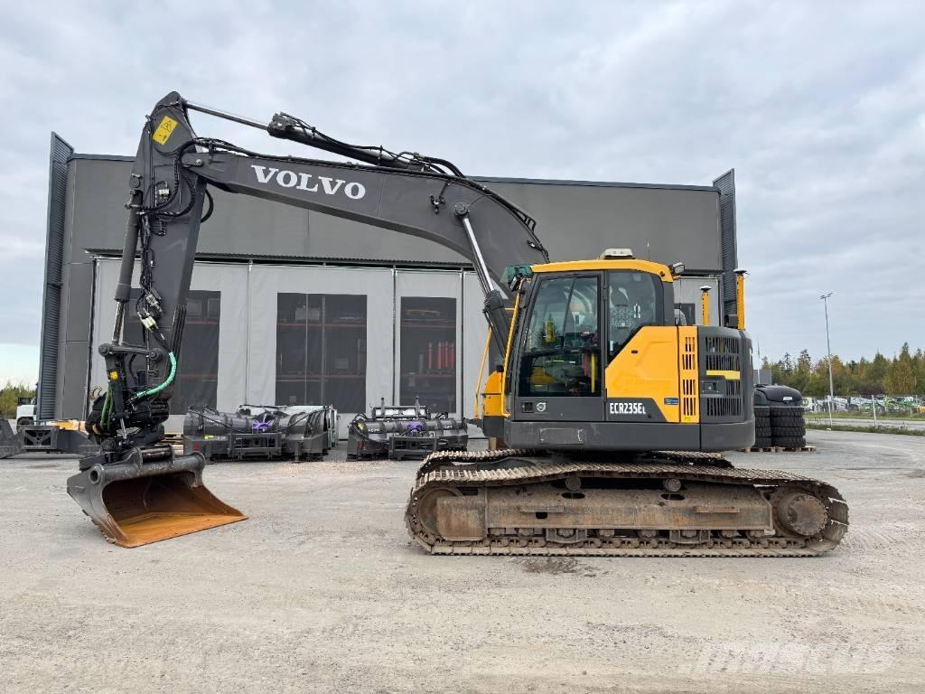 Volvo ECR 235 E Roomikekskavaatorid