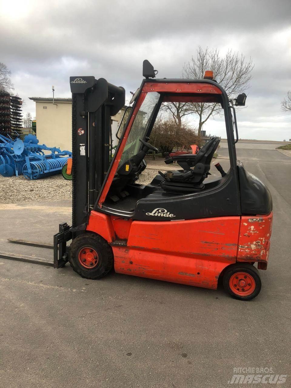 Linde E 25 Elektritõstukid