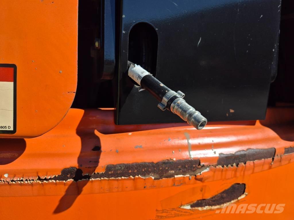 JLG 400 S Teleskoop poomtõstukid