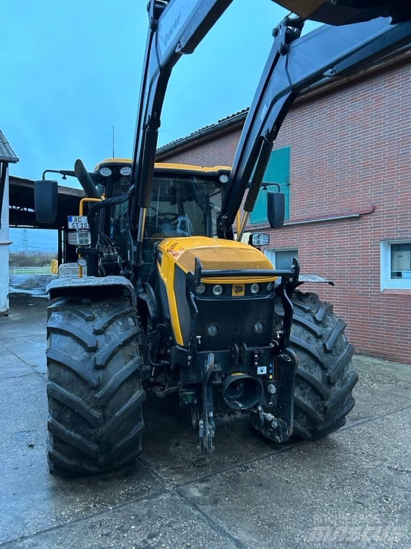 JCB Fastrac 4220 Traktorid