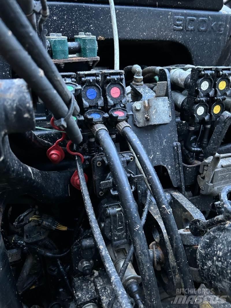 JCB Fastrac 4220 Traktorid