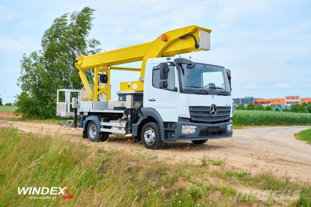 Palfinger P 300 KS Auto korvtõstukid