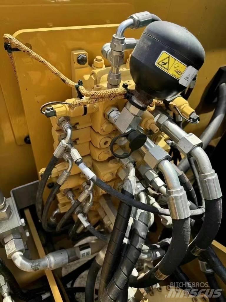 CAT 307 Miniekskavaatorid < 7 t