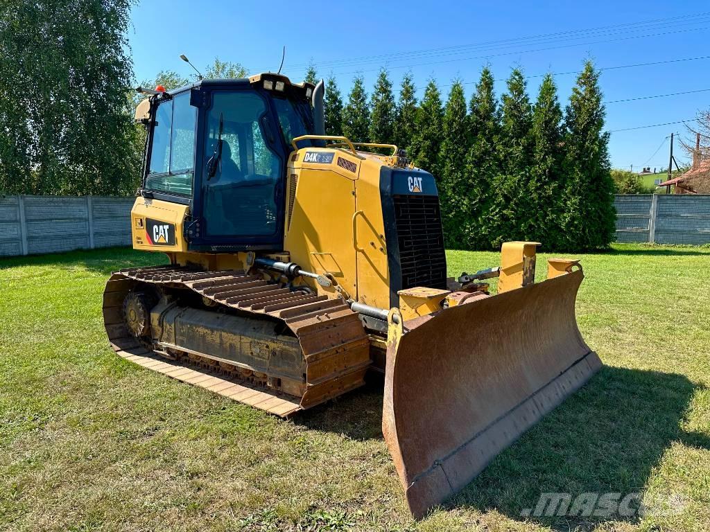 CAT D 4 K 2 LGP Buldooserid