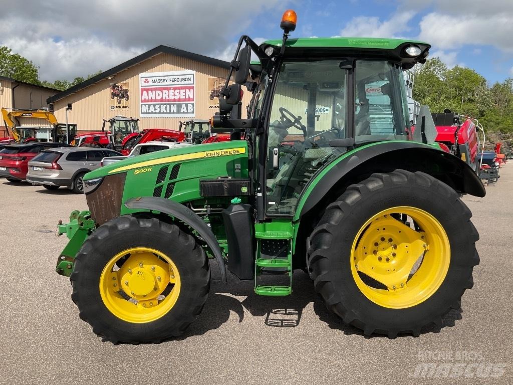 John Deere 5100 R Traktorid