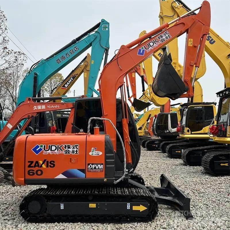 Hitachi ZX 60 Miniekskavaatorid < 7 t
