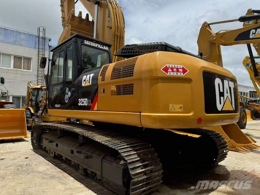 CAT 325 D L Roomikekskavaatorid