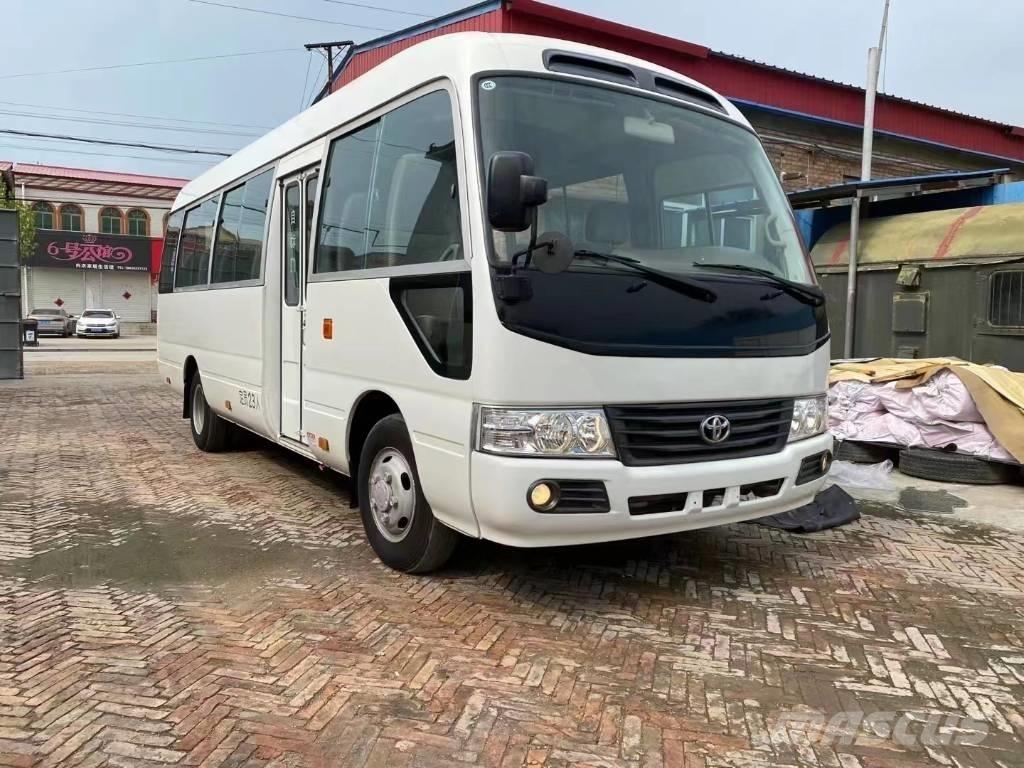 Toyota Coaster Bus Väikebussid