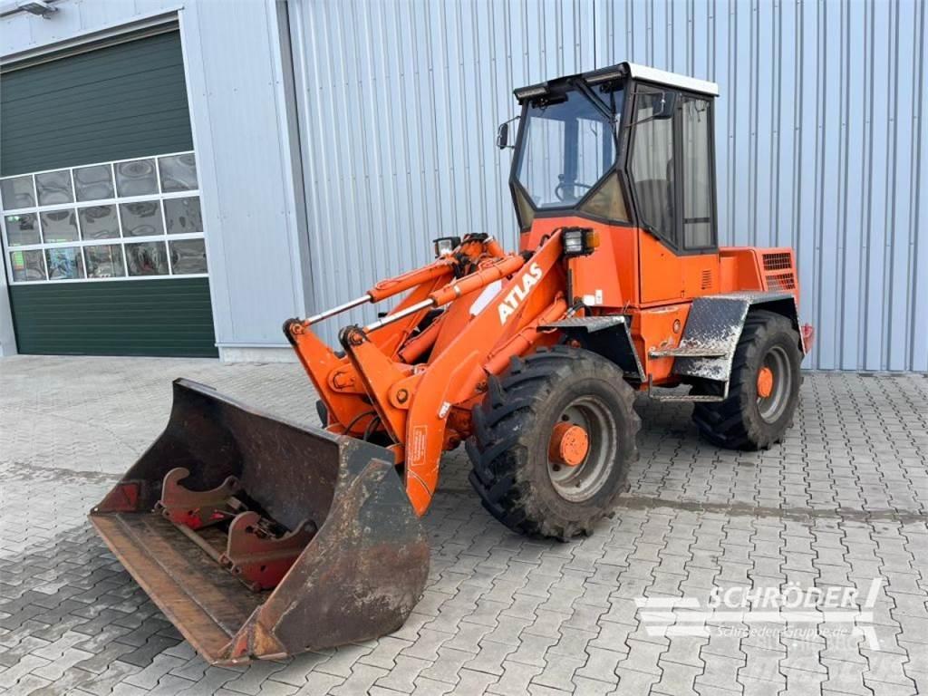 Atlas AR 72 E Rataslaadurid