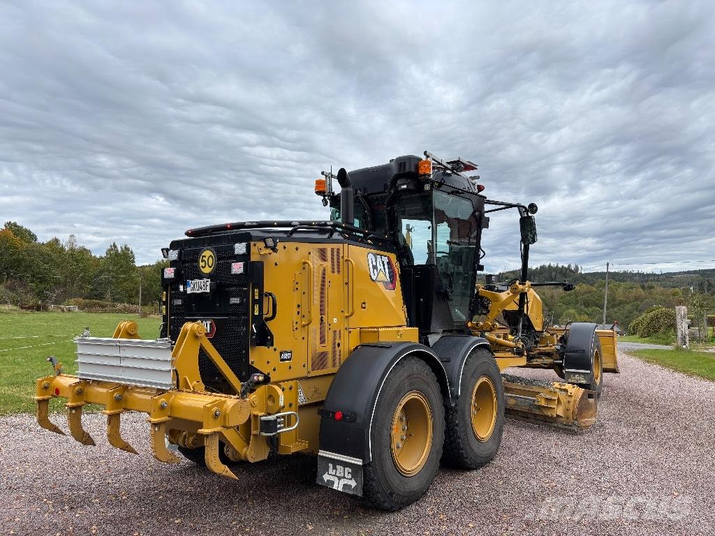 CAT 120 AWD Muu