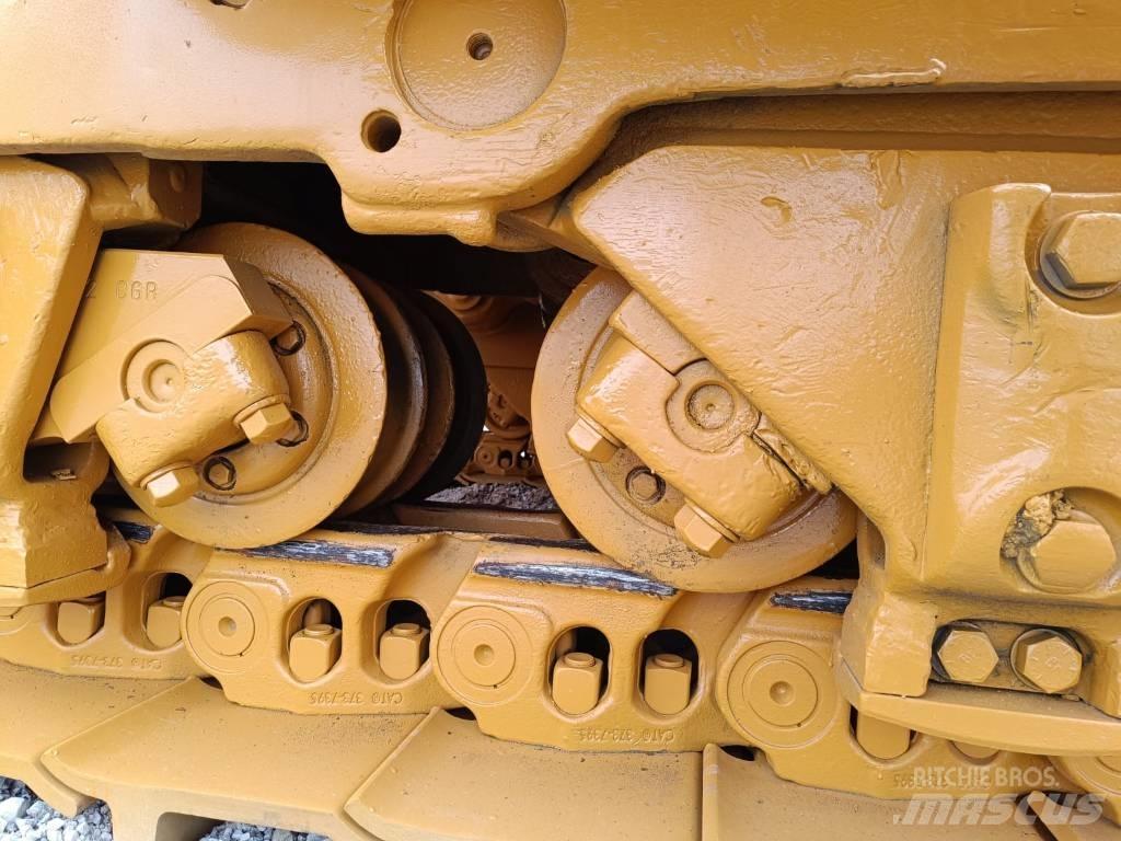 CAT D 10 T Buldooserid