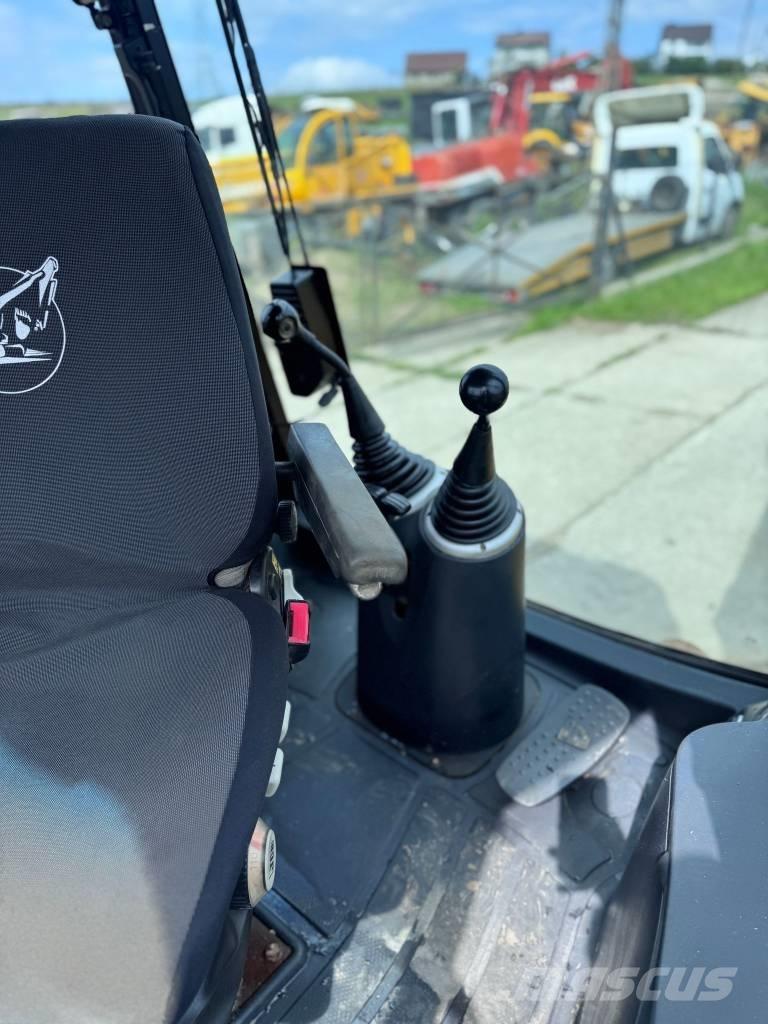 JCB 3CX Ekskavaatorlaadurid